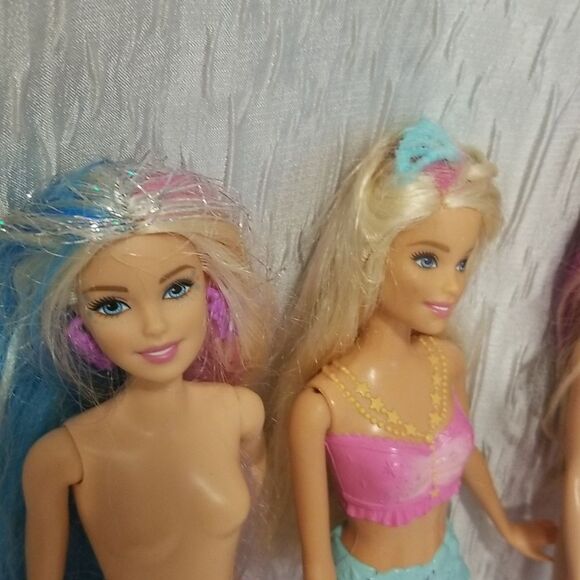 Lot of pre-owned barbie's - Picture 6 of 16